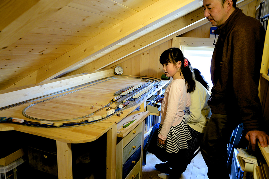 兵庫県加古川市で自然素材の家を考えている方へ、趣味と一緒に暮らす家をご紹介