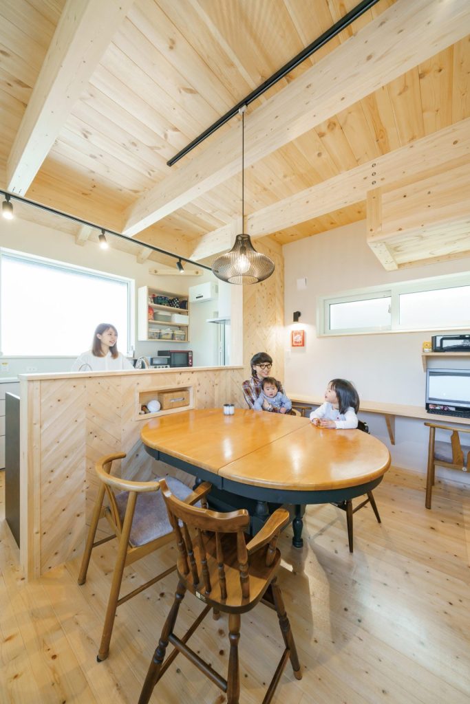 加古川市で家を建てる！ ダイニングキッチン施工事例