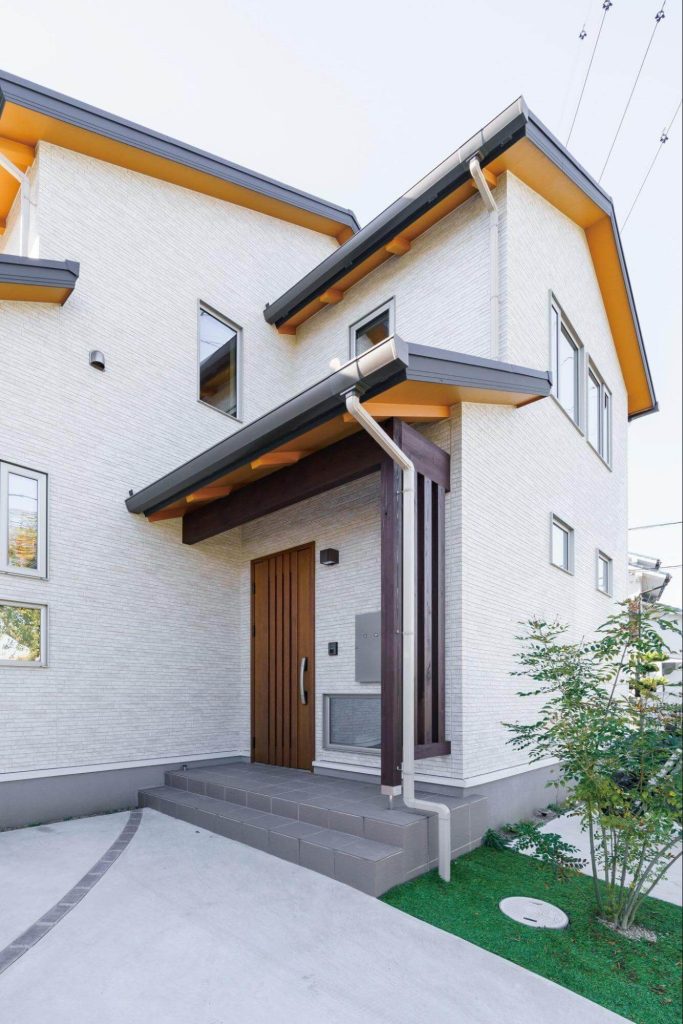 兵庫県のおしゃれな新築平屋住宅施工事例・木の温もりに抱かれ、子どもがのびのびと育つお家